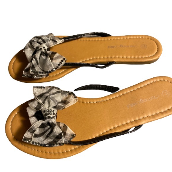 BNWT Charming Charlie flats - Picture 2 of 4